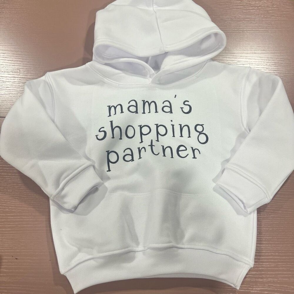 Mama’s shopping partner NWOTs
